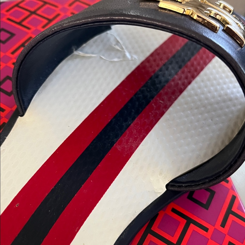 Tory Burch Logo Slide Sandals - Picture 5 of 13